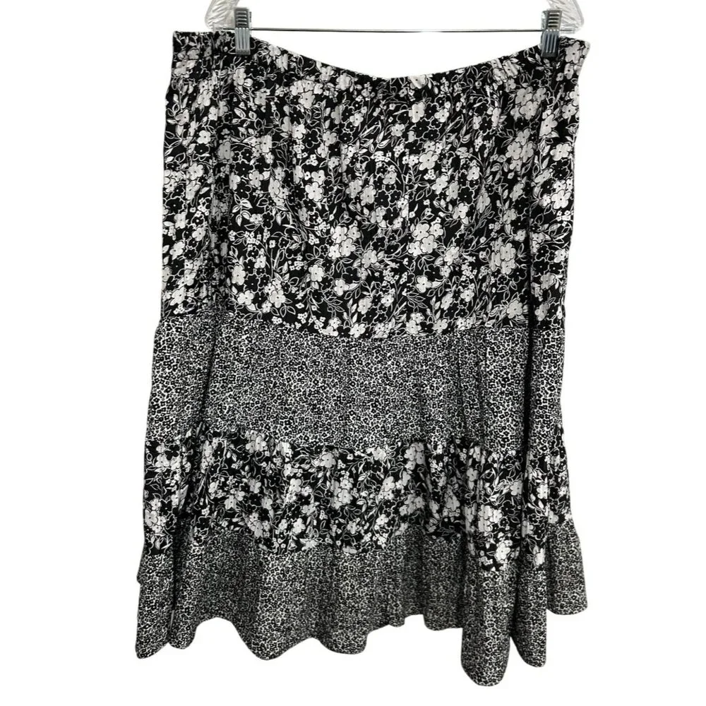 Susan Graver Womens Black White Floral Tiered Skirt Sz 2X